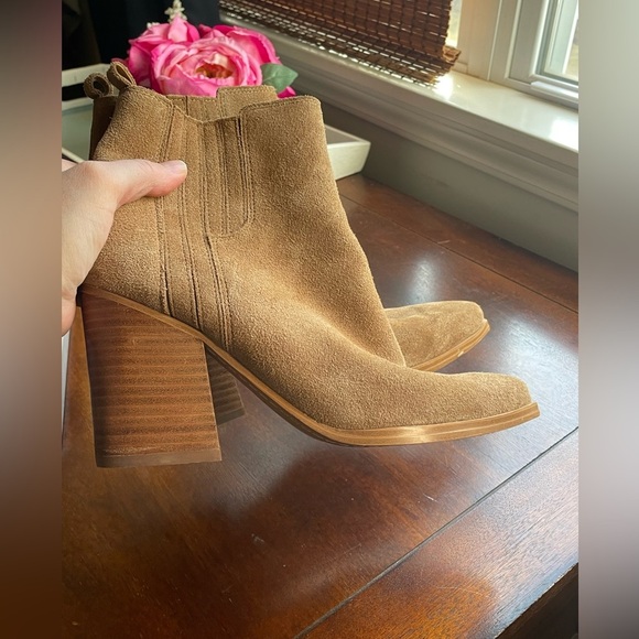 Marc Fisher LTD Oshay Bootie in camel size 9.5 - Picture 8 of 10